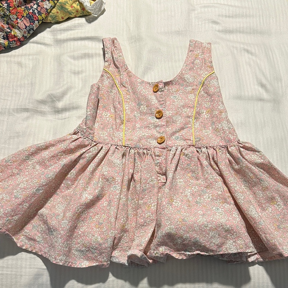 Liberty floral Lacey Lane Peplum Top size 7 girls from Australia